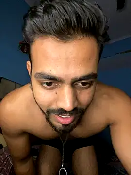 Snapshot of fireboyyyyy chatting on November 7, 2025, 7:36 pm fireboyyyyy online show from November 7, 2025, 7:36 pm