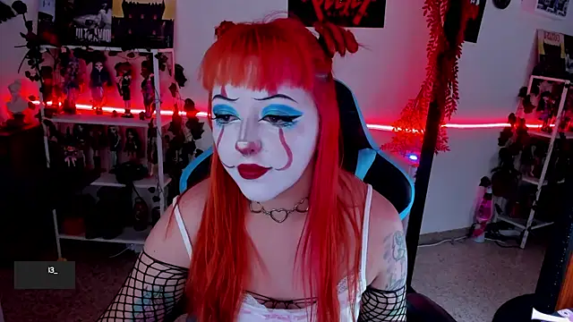 Snapshot of Makii_33 chatting on October 2, 2025, 6:48 pm Makii 33 online show from October 2, 2025, 6:48 pm