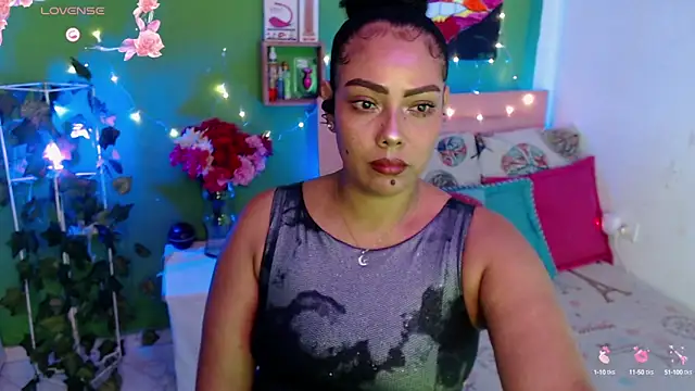 Snapshot of katherinnyazz chatting on September 19, 2025, 2:46 am katherinnyazz online show from September 19, 2025, 2:46 am