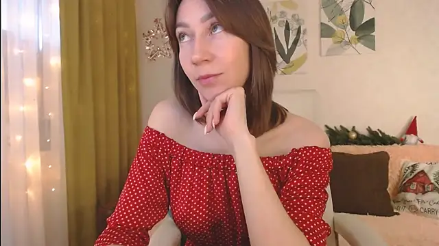 Snapshot of GoodGlamorGirl chatting on December 25, 2024, 4:33 am GoodGlamorGirl online show from December 25, 2024, 4:33 am