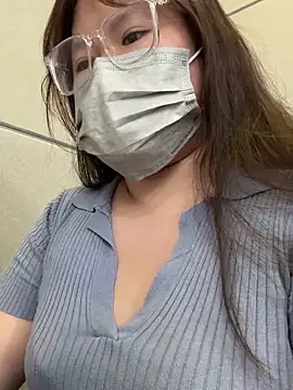 Snapshot of ariel_613 chatting on October 8, 2025, 10:46 am ariel 613 online show from October 8, 2025, 10:46 am