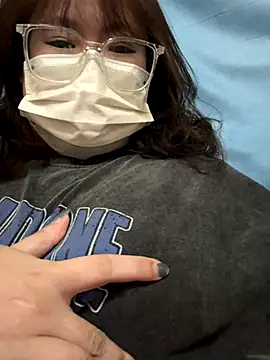 Snapshot of ariel_613 chatting on October 10, 2025, 2:16 pm ariel 613 online show from October 10, 2025, 2:16 pm