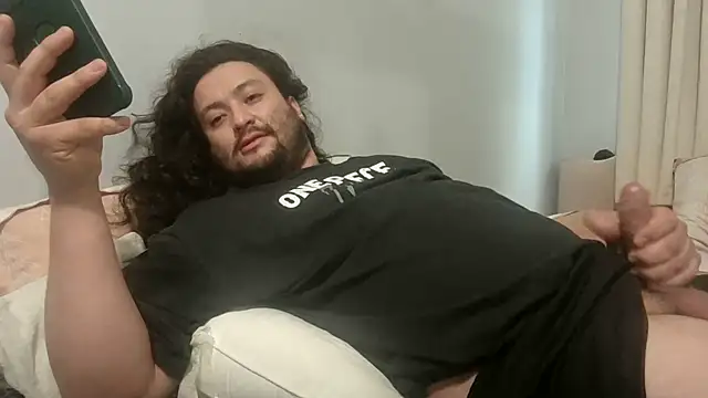 Snapshot of You-father chatting on September 24, 2025, 4:32 pm You-father online show from September 24, 2025, 4:32 pm