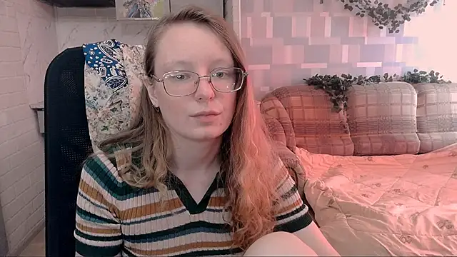 Rommia online show from October 3, 2025, 7:49 am