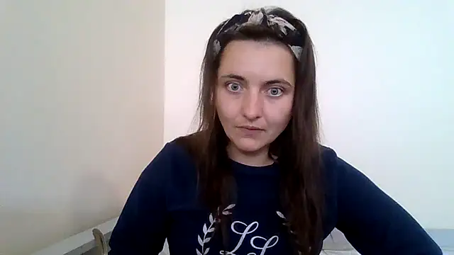 Snapshot of DInaraXRose chatting on September 14, 2025, 11:42 am DInaraXRose online show from September 14, 2025, 11:42 am