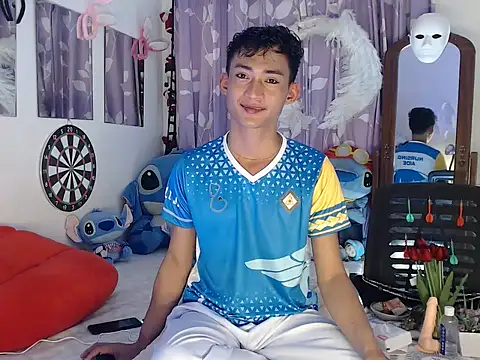 good boy in bed online show from October 3, 2025, 6:32 am