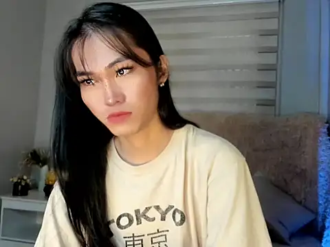 Snapshot of lovelychanel69xx chatting on September 19, 2025, 10:43 pm lovelychanel69xx online show from September 19, 2025, 10:43 pm