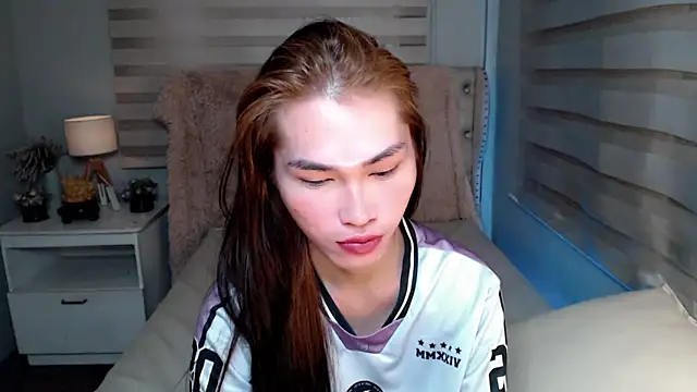 Snapshot of lovelychanel69xx chatting on October 17, 2025, 10:56 pm lovelychanel69xx online show from October 17, 2025, 10:56 pm