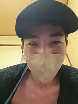 Snapshot of taka1106fuji chatting on November 9, 2025, 6:55 am taka1106fuji online show from November 9, 2025, 6:55 am