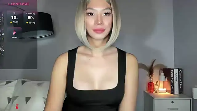 Snapshot of Demi_Maddison chatting on October 11, 2025, 11:09 am Demi Maddison online show from October 11, 2025, 11:09 am