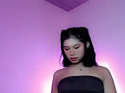 Snapshot of Maxine_Sucks chatting on October 2, 2025, 12:01 pm Maxine Sucks online show from October 2, 2025, 12:01 pm