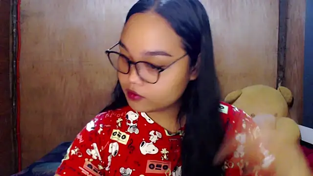 Snapshot of _Lylia chatting on October 8, 2025, 1:03 am  Lylia online show from October 8, 2025, 1:03 am