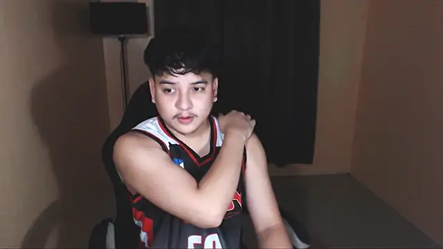 Snapshot of Prince_Killian chatting on October 6, 2025, 10:34 am Prince Killian online show from October 6, 2025, 10:34 am