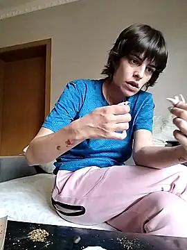 Snapshot of sweetchery999999 chatting on September 26, 2025, 8:40 am sweetchery999999 online show from September 26, 2025, 8:40 am