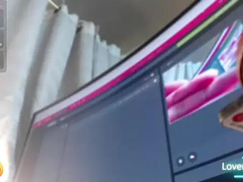 Snapshot of cute_vanessa12 chatting on November 11, 2025, 11:21 am cute vanessa12 online show from November 11, 2025, 11:21 am