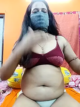 Snapshot of Hotpuja25 chatting on October 4, 2025, 12:03 pm Hotpuja25 online show from October 4, 2025, 12:03 pm