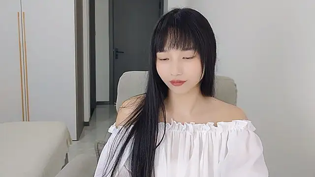 Lisa-3333 online show from September 27, 2025, 2:00 pm