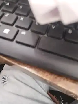 Snapshot of Wet_BunnyFun chatting on November 15, 2025, 10:34 am Wet BunnyFun online show from November 15, 2025, 10:34 am