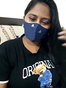 Snapshot of Shy_Peehu chatting on October 2, 2025, 8:27 pm Shy Peehu online show from October 2, 2025, 8:27 pm