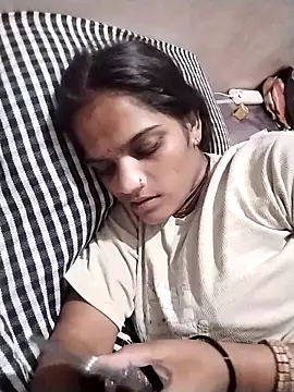 Snapshot of Sofia_kuuu chatting on September 19, 2025, 11:55 am Sofia kuuu online show from September 19, 2025, 11:55 am