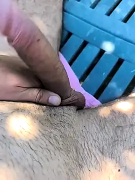 Snapshot of PussyLover880099 chatting on September 19, 2025, 12:06 pm PussyLover880099 online show from September 19, 2025, 12:06 pm