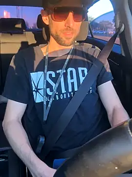 Snapshot of thejohnryancollection chatting on October 15, 2025, 11:27 pm thejohnryancollection online show from October 15, 2025, 11:27 pm