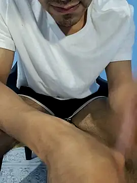 Mirreylatino online show from November 18, 2025, 3:23 am