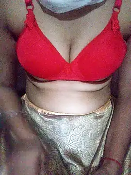 Snapshot of LAKSHMI_B chatting on September 18, 2025, 3:58 pm LAKSHMI B online show from September 18, 2025, 3:58 pm