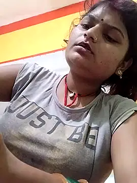 Snapshot of Hot_mirchjii chatting on September 12, 2025, 3:28 am Hot mirchjii online show from September 12, 2025, 3:28 am