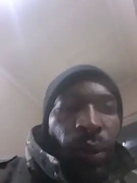 Snapshot of sex-machanic chatting on September 16, 2025, 12:44 am sex-machanic online show from September 16, 2025, 12:44 am