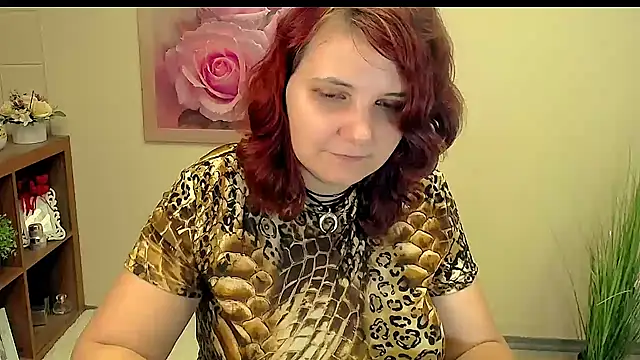 Snapshot of TwoBigSuns chatting on September 9, 2025, 7:30 am TwoBigSuns online show from September 9, 2025, 7:30 am