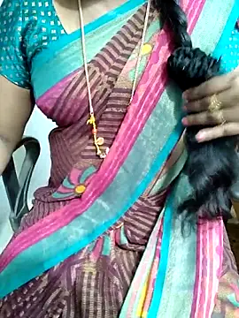 Snapshot of lolida69thamil chatting on September 27, 2025, 5:12 am lolida69thamil online show from September 27, 2025, 5:12 am