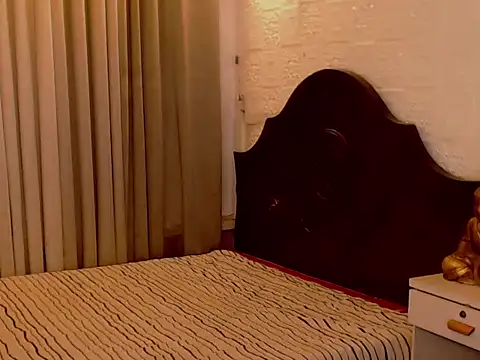 Snapshot of Adominatrixxxx chatting on November 6, 2025, 3:46 pm Adominatrixxxx online show from November 6, 2025, 3:46 pm