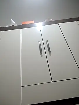 Snapshot of Crocante_Hot chatting on November 11, 2025, 10:10 pm Crocante Hot online show from November 11, 2025, 10:10 pm