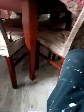 Snapshot of KissMeAss9387 chatting on October 15, 2025, 6:13 am KissMeAss9387 online show from October 15, 2025, 6:13 am