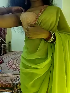 Snapshot of Snaya-baby chatting on September 16, 2025, 2:40 pm Snaya-baby online show from September 16, 2025, 2:40 pm