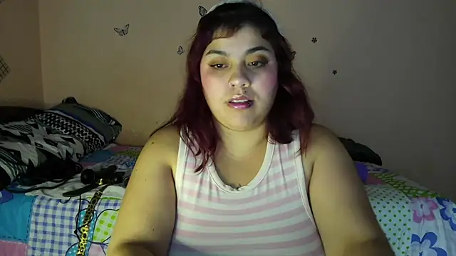 Snapshot of Danna-Sofia chatting on November 5, 2025, 5:40 am Danna-Sofia online show from November 5, 2025, 5:40 am