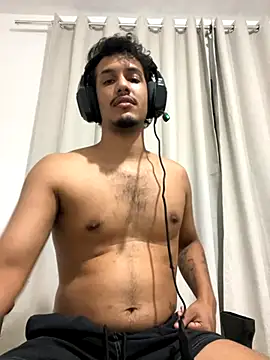 Snapshot of BAGHEERAPGG chatting on October 19, 2025, 3:40 am BAGHEERAPGG online show from October 19, 2025, 3:40 am