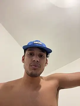 Snapshot of BAGHEERAPGG chatting on October 28, 2025, 10:23 pm BAGHEERAPGG online show from October 28, 2025, 10:23 pm