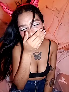 Snapshot of NekoAbby chatting on October 17, 2025, 5:21 am NekoAbby online show from October 17, 2025, 5:21 am