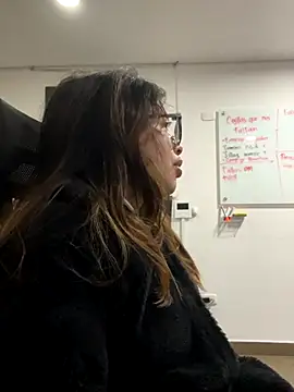 Snapshot of Isabela_Colins chatting on September 16, 2025, 11:33 am Isabela Colins online show from September 16, 2025, 11:33 am