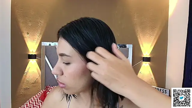 Snapshot of goddess_saori_ chatting on September 21, 2025, 9:49 pm goddess saori  online show from September 21, 2025, 9:49 pm