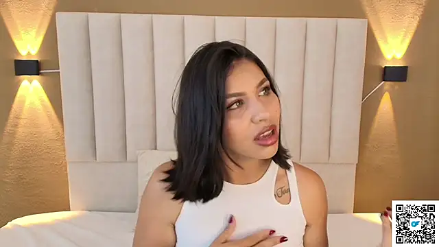 Snapshot of goddess_saori_ chatting on September 28, 2025, 10:04 pm goddess saori  online show from September 28, 2025, 10:04 pm