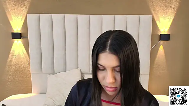 Snapshot of goddess_saori_ chatting on October 8, 2025, 9:34 pm goddess saori  online show from October 8, 2025, 9:34 pm