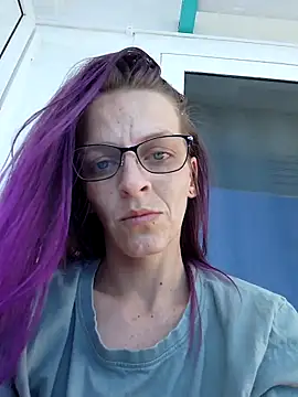 Snapshot of amymatthews92 chatting on October 20, 2025, 5:02 pm amymatthews92 online show from October 20, 2025, 5:02 pm