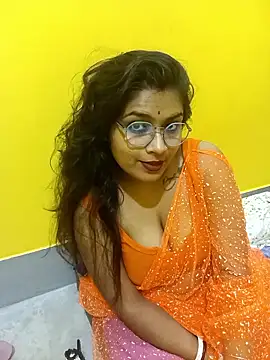 Snapshot of Naughty-Chaaya chatting on September 23, 2025, 6:44 pm Naughty-Chaaya online show from September 23, 2025, 6:44 pm