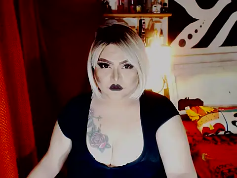 Snapshot of Mistress4fun chatting on September 17, 2025, 6:04 am Mistress4fun online show from September 17, 2025, 6:04 am