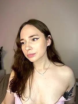 Snapshot of AlexaSpark_ chatting on September 9, 2025, 7:24 pm AlexaSpark  online show from September 9, 2025, 7:24 pm