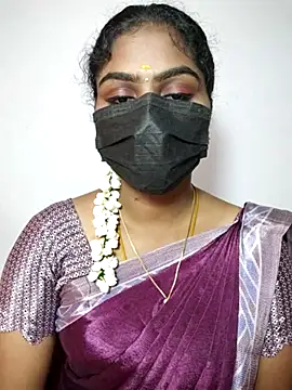 Snapshot of Tamil_Princess12 chatting on October 8, 2025, 7:00 pm Tamil Princess12 online show from October 8, 2025, 7:00 pm