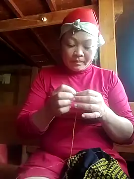 Snapshot of MaySweetb chatting on September 21, 2025, 2:57 am MaySweetb online show from September 21, 2025, 2:57 am